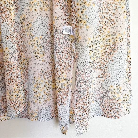 Wallflower floral kimono. - Picture 7 of 11